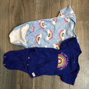 2 Pack Rainbow Onsies girl